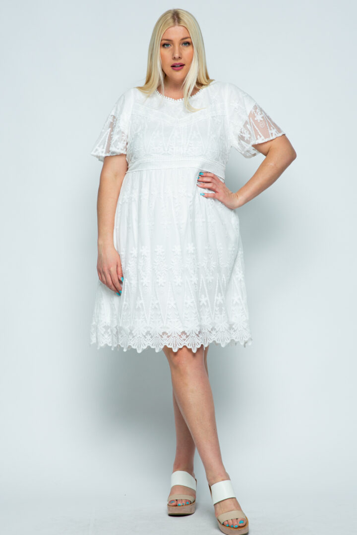 Plus Size White Dresses for Women