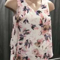 Alternative view of Plus Size Sleeveless Tiered Floral Dress